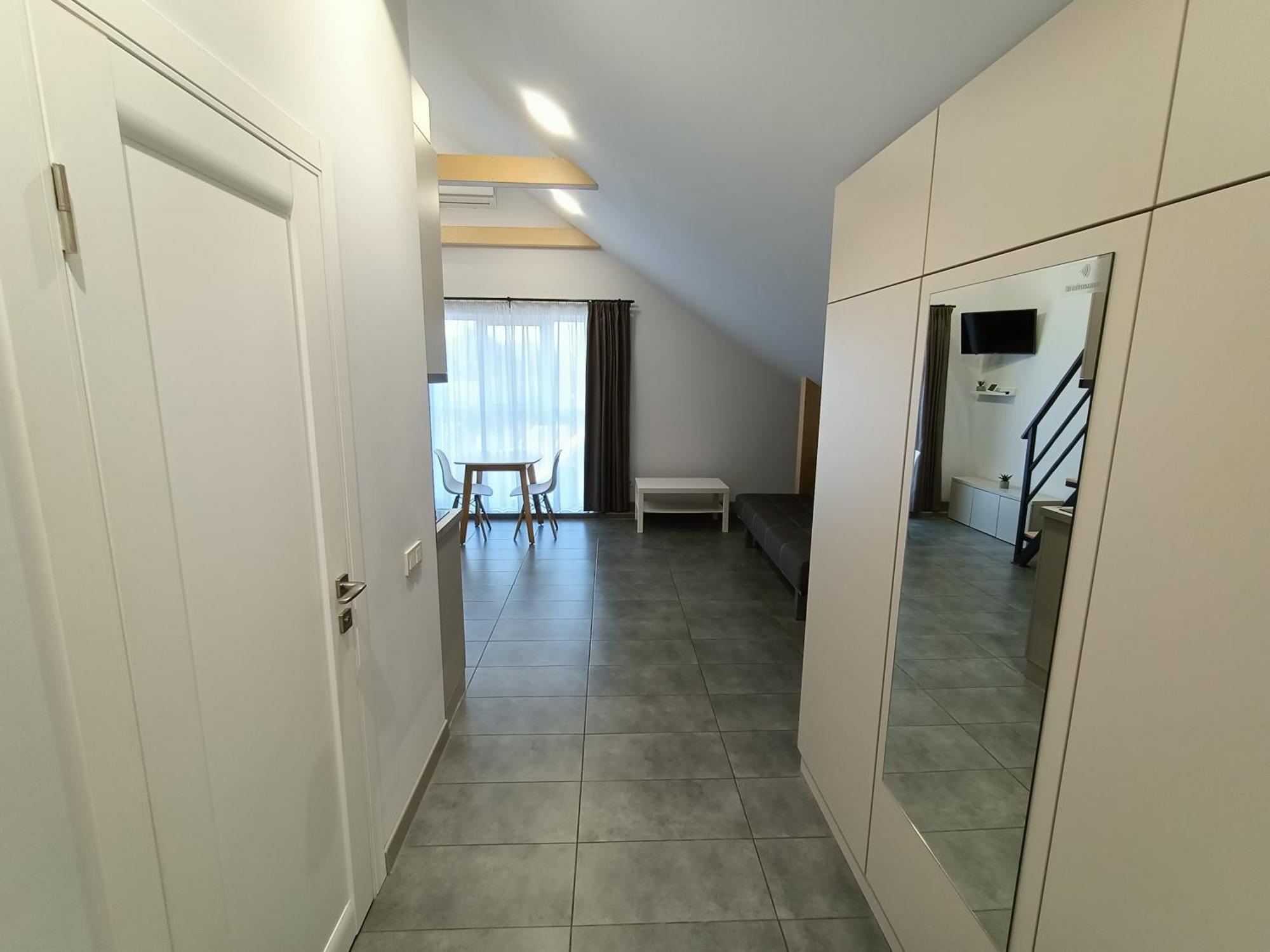 Apartments Bis House นิปโปร ภายนอก รูปภาพ